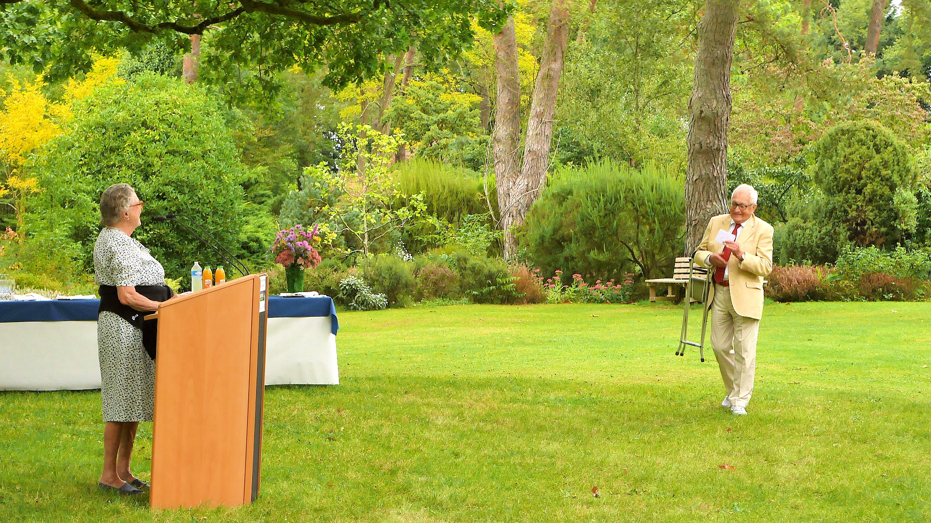 Monsieur et Madame de la Rochefoucauld fondateurs de l'Arboretum des Grandes Bruyères