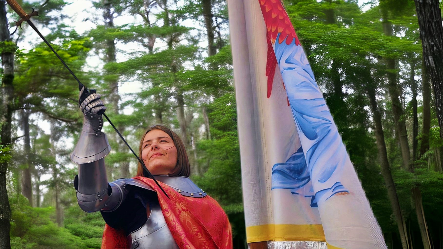 Maïlys Boët figure Jeanne d'Arc - photo Jeff - décor fictif